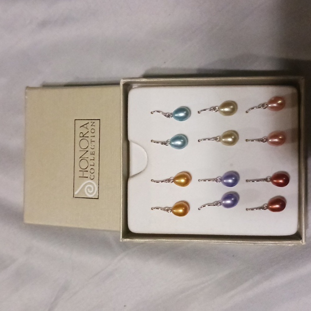 Honora Pearl Earings